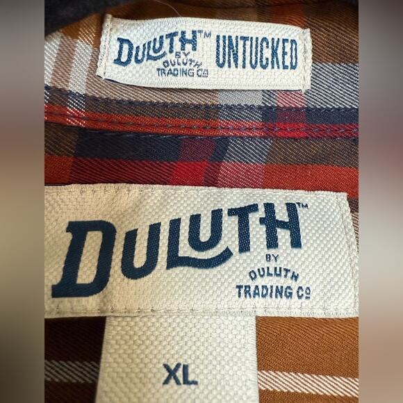 Duluth Men’s Untucked Snap Front Plaid Shirt Brown Red Navy Size XL New - Picture 4 of 5